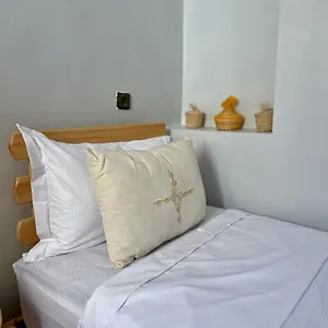Cozy In Marrakech Apartment